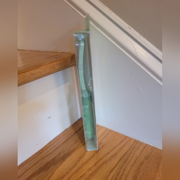 NEW Mint Green Cala Pro Callus Remover with Removable Cover - Picture 7 of 7